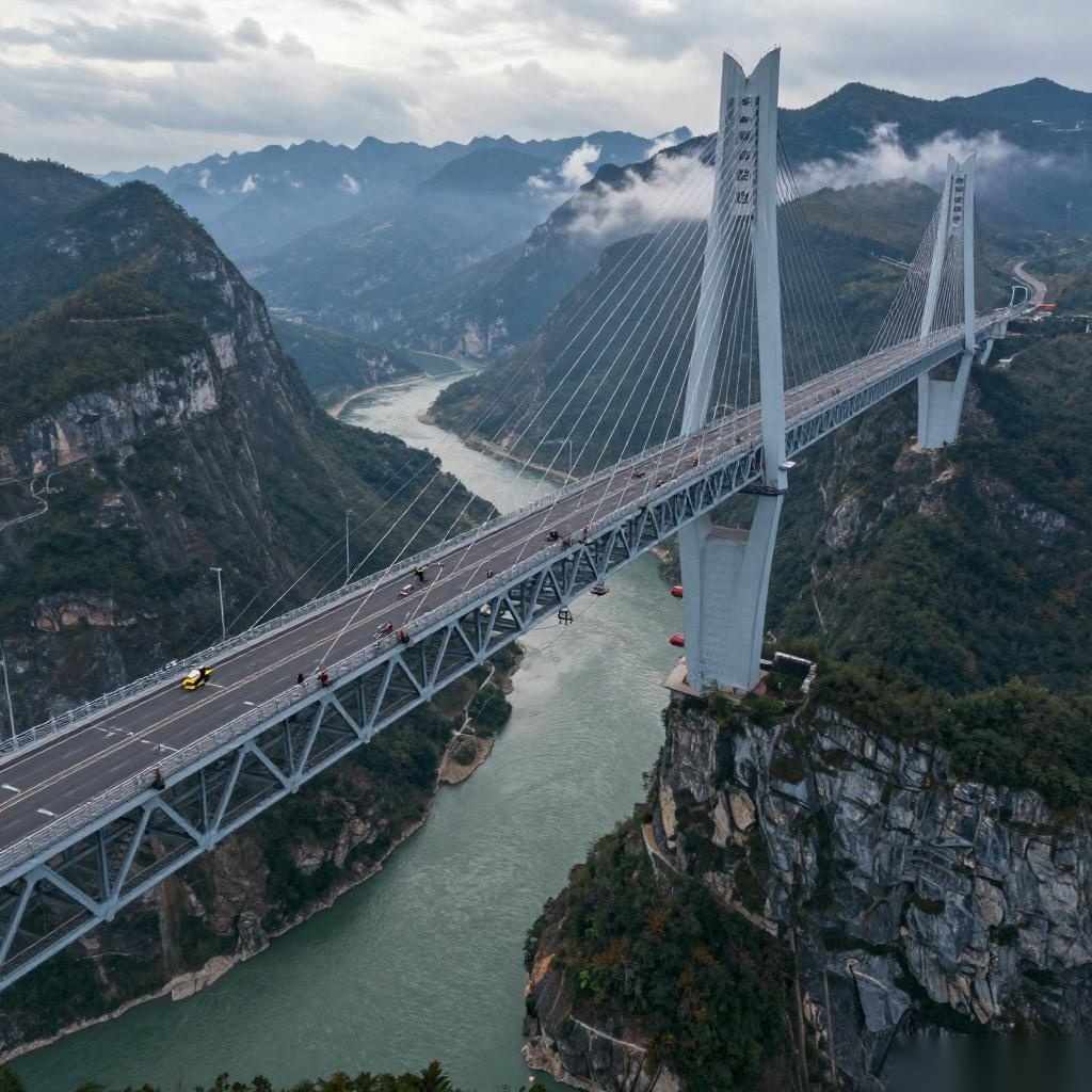 贵州天门特大桥合龙｜山区桥梁施工技术全攻略